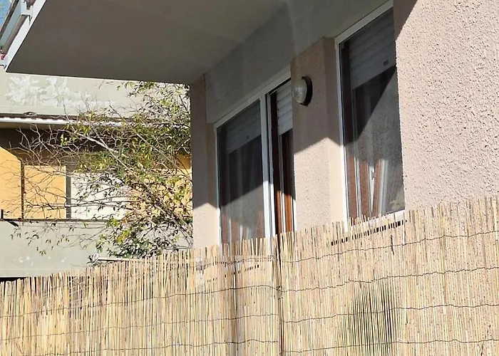 Loren's * פולוניקה